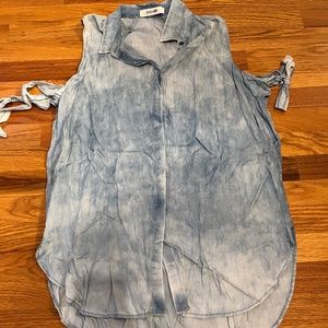 Women's Denim Top!